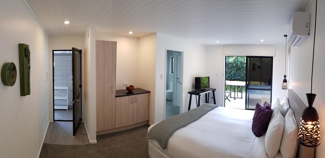 The Beach House Kawau Island Номер фото